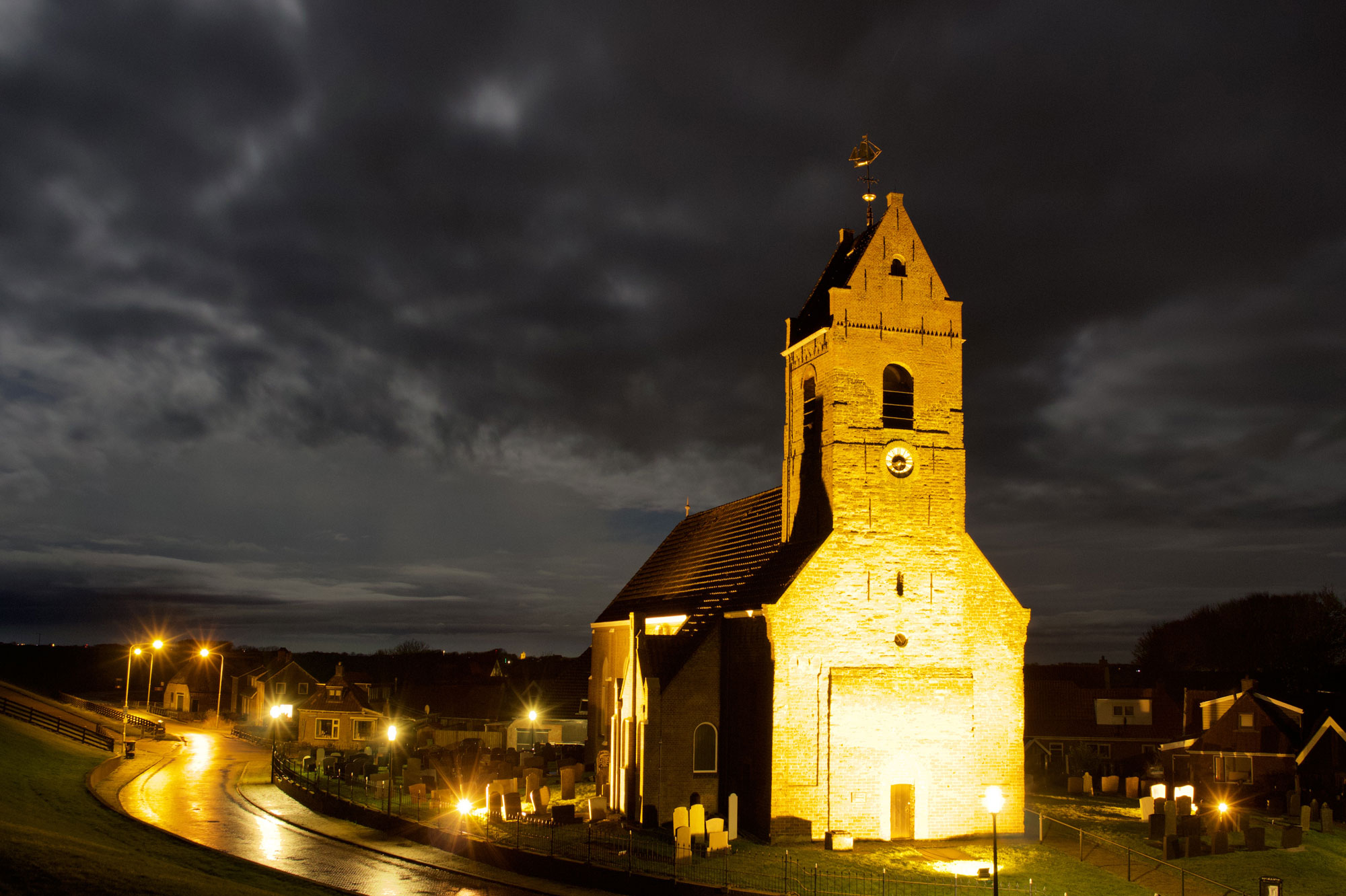 Kerk in de nacht